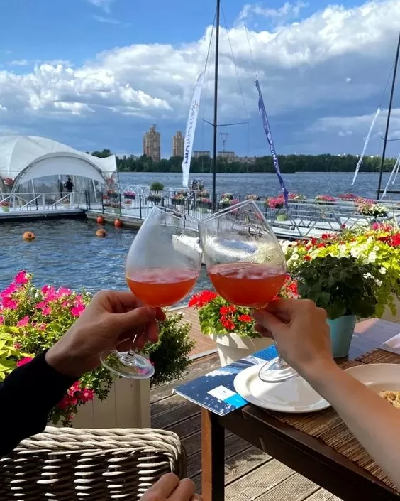 О правилах продажи алкоголя в летних кафе